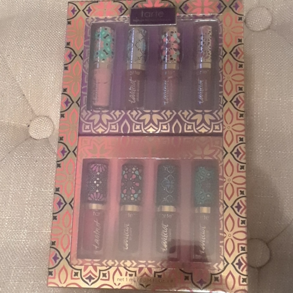 Tarte posh pout lip set - Picture 1 of 3